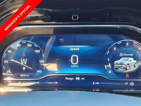 Used 2025 Chevrolet Silverado 1500 High Country w/ Technology Package image 18