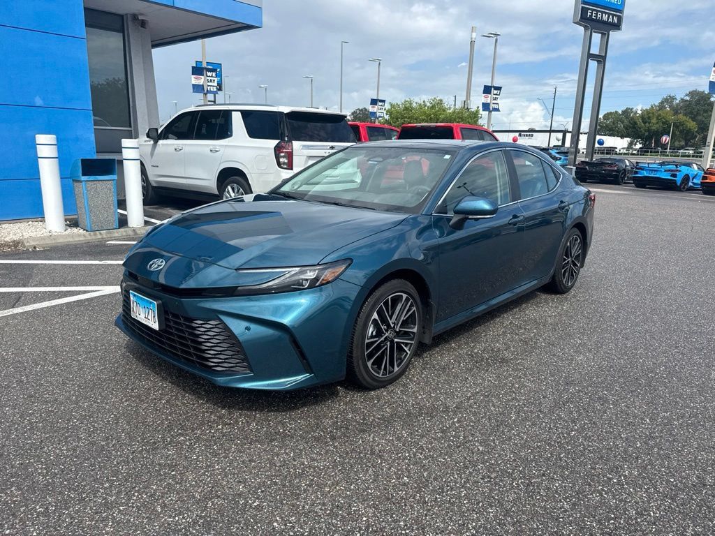 Used 2025 Toyota Camry XLE w/ Premium Plus Package AWD/4WD image 1