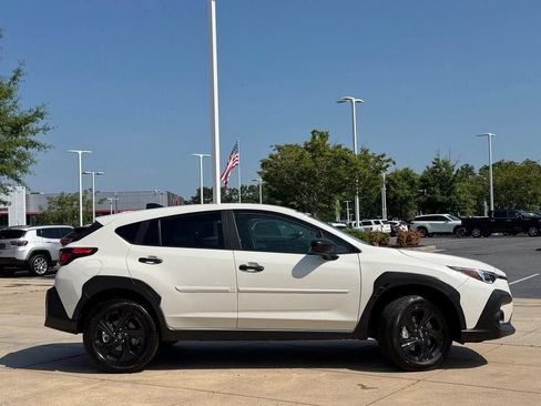 Used 2025 Subaru Crosstrek 2.0i AWD/4WD image 4