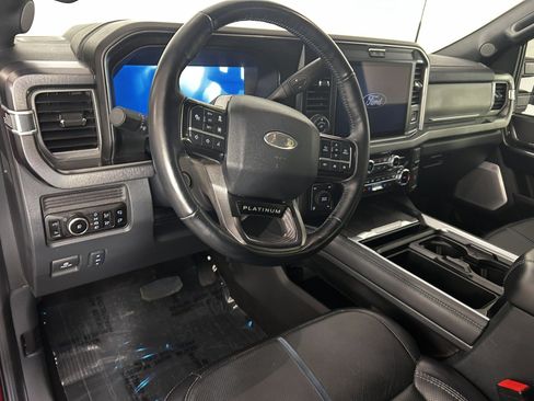 Certified 2025 Ford F350 Platinum w/ FX4 Off-Road Package AWD/4WD image 17