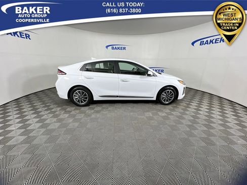 Used 2021 Hyundai Ioniq Limited image 2