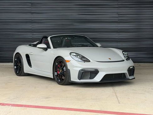 Certified 2022 Porsche 718 Boxster Spyder RWD image 11