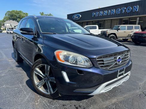 Used 2017 Volvo XC60 T6 Dynamic w/ Advanced Package AWD/4WD image 1
