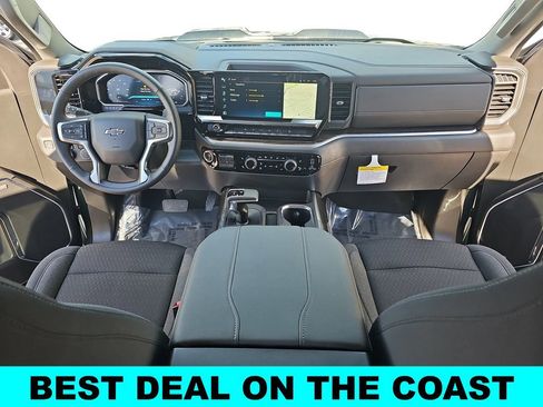New 2026 Chevrolet Silverado 1500 LT Trail Boss w/ Convenience Package II AWD/4WD image 9