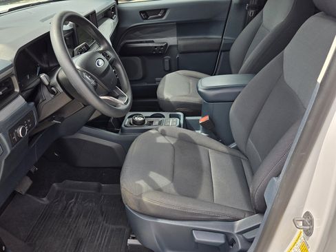 Used 2022 Ford Maverick XL FWD image 4