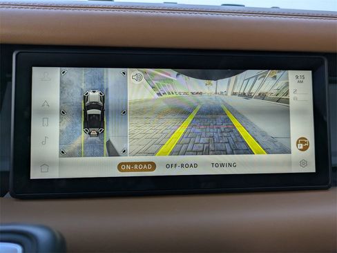 Used 2024 Land Rover Defender 90 X-Dynamic SE image 22