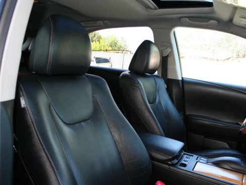 Used 2014 Lexus RX 450h AWD image 27
