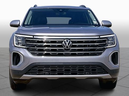 Used 2024 Volkswagen Atlas SE image 5