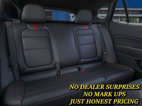 New 2026 Chevrolet Trax RS w/ Sunroof Package FWD image 17