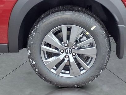 New 2026 Nissan Pathfinder SV