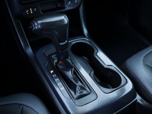 Used 2016 Chevrolet Colorado Z71 image 18