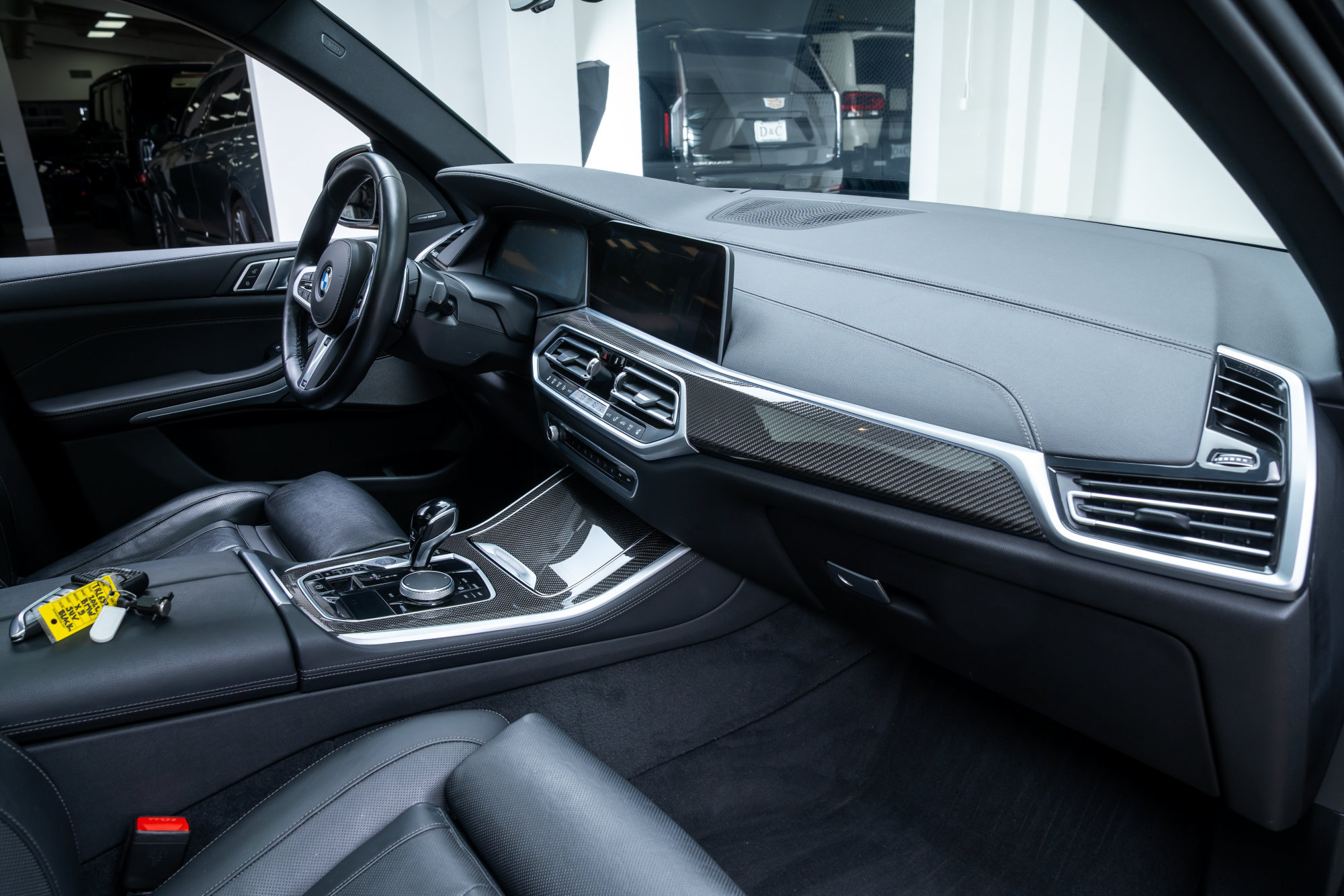 Used 2022 BMW X5 M50i AWD/4WD image 28