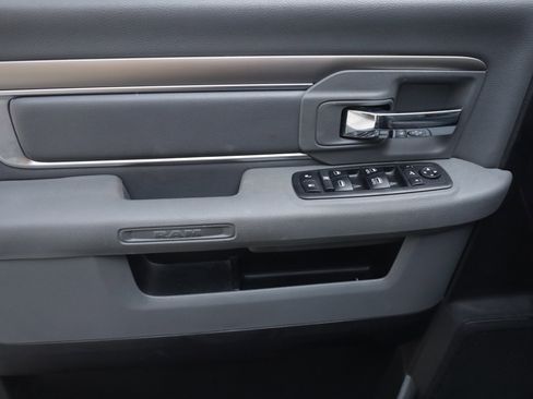 Used 2018 RAM 1500 Big Horn image 17