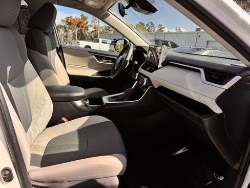 Used 2024 Toyota RAV4 XLE image 26