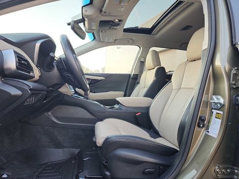 Used 2021 Subaru Outback Limited image 13