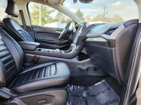 Certified 2023 Ford Edge SEL w/ Convenience Package image 11