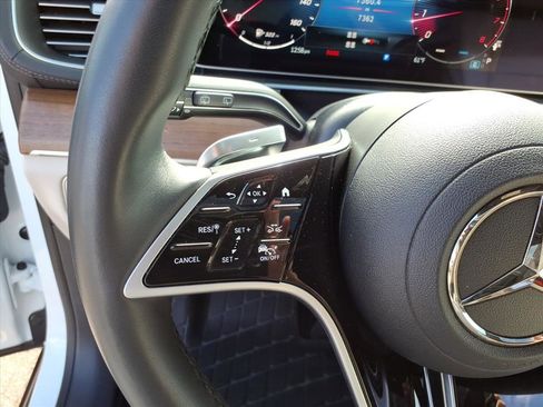 Certified 2025 Mercedes-Benz GLS 450 4MATIC image 16