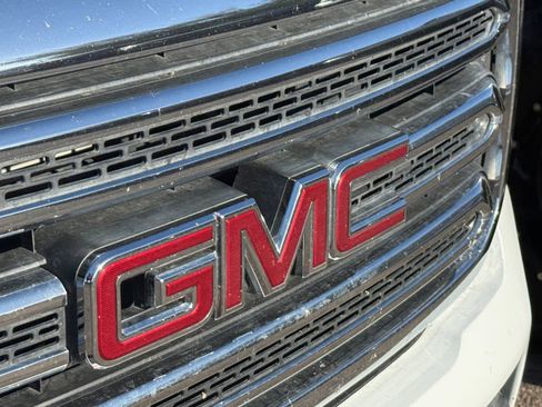 Used 2017 GMC Canyon SLE w/ SLE Convenience Package AWD/4WD image 10