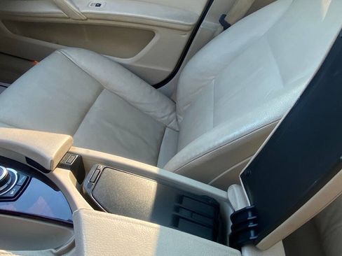 Used 2010 BMW 535i xDrive Wagon AWD/4WD image 37