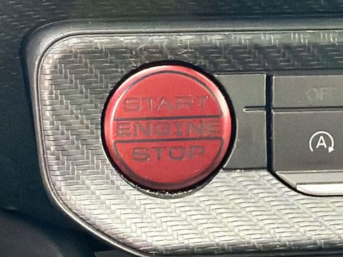 Used 2024 Ford Mustang Premium image 33