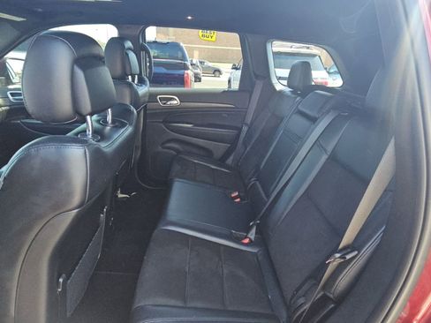 Used 2020 Jeep Grand Cherokee Altitude image 27