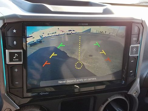 Used 2016 Jeep Wrangler Sport AWD/4WD image 17
