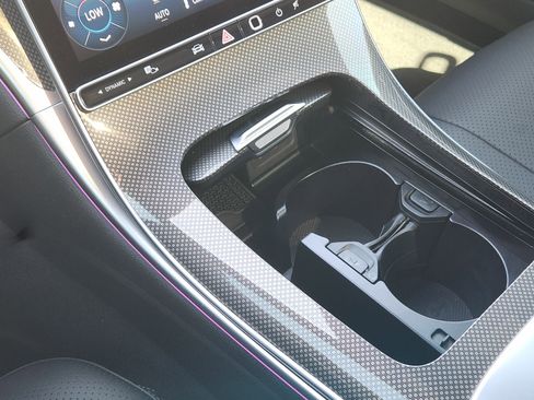 Certified 2024 Mercedes-Benz CLE 300 4MATIC Coupe image 20