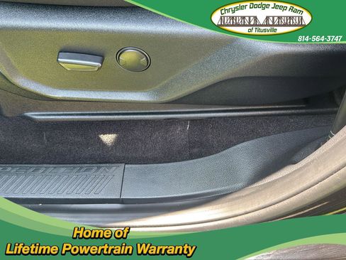 Used 2021 Ford Expedition XL image 16