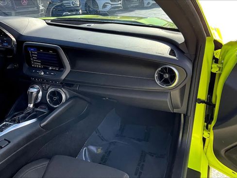 Used 2021 Chevrolet Camaro LT w/ RS Package image 11
