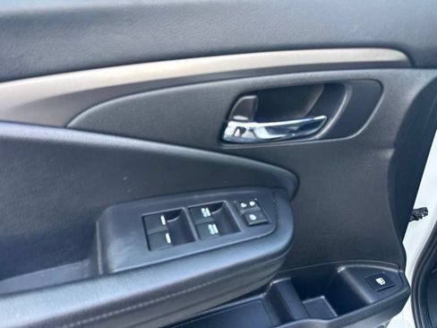 Used 2020 Honda Pilot LX image 21