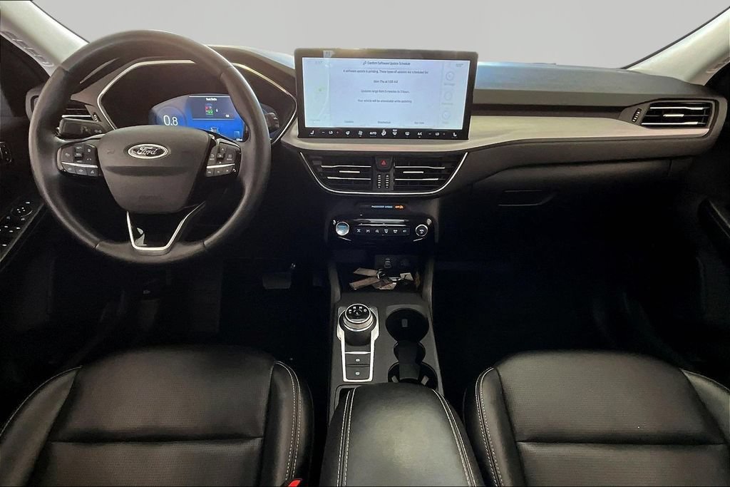 Used 2024 Ford Escape Platinum AWD/4WD image 9