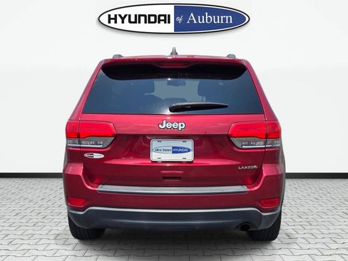 Used 2014 Jeep Grand Cherokee Laredo w/ 18" Wheel & 8.4" Radio Group RWD image 6