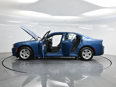 Used 2022 Dodge Charger SXT image 43