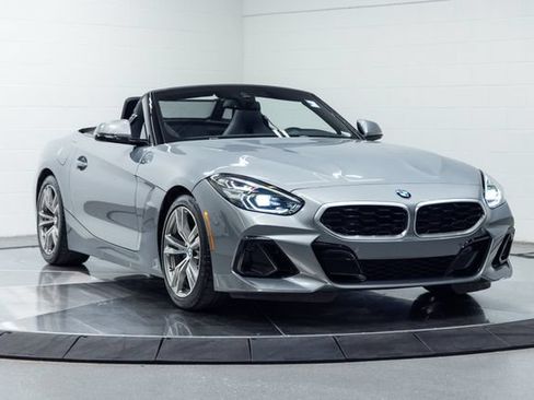 Used 2023 BMW Z4 sDrive30i w/ Driving Assistance Package RWD image 4
