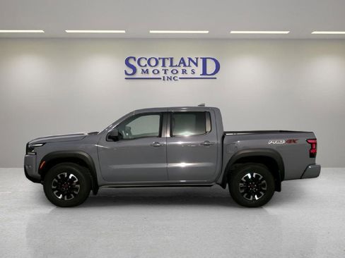 Used 2022 Nissan Frontier PRO-4X image 1