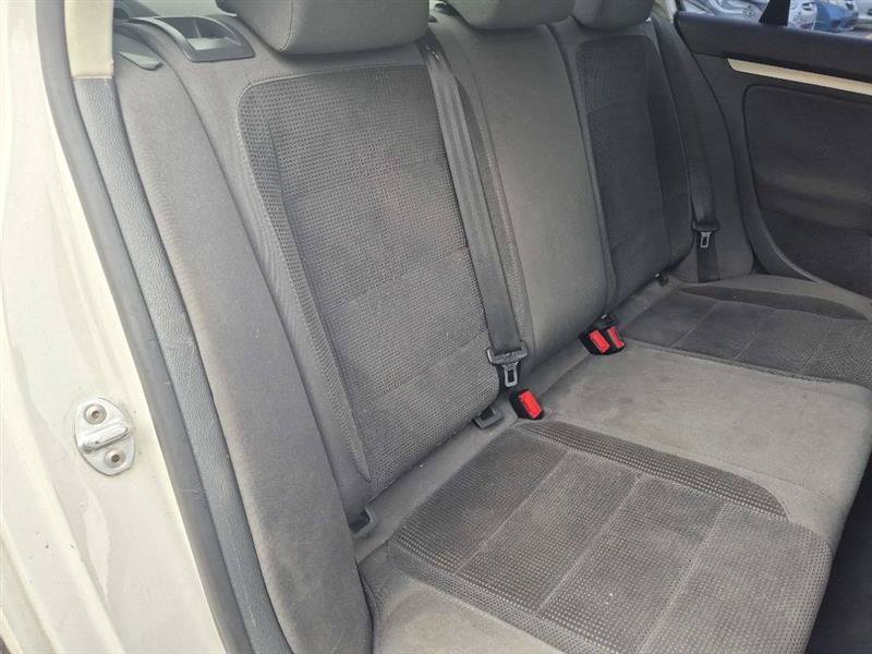 Used 2009 Volkswagen Jetta S FWD image 13