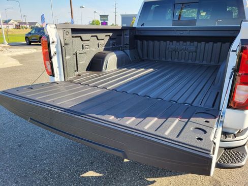 New 2026 GMC Sierra 1500 Elevation w/ Elevation Premium Package image 9