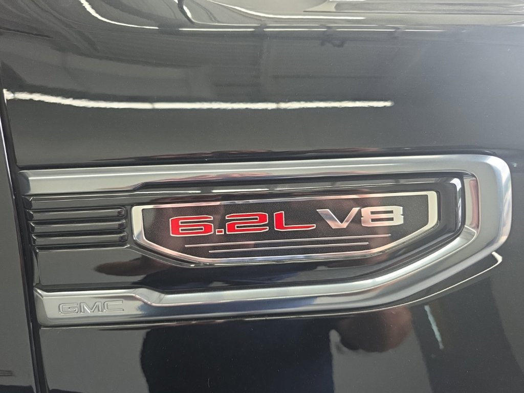 Used 2026 GMC Sierra 1500 AT4 w/ AT4 Premium Package AWD/4WD image 10
