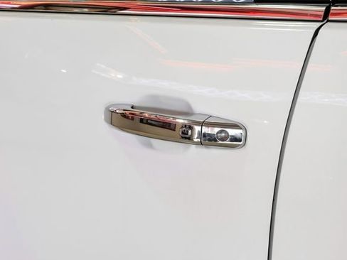 Used 2022 Chevrolet Silverado 2500 LTZ w/ LTZ Plus Package image 43