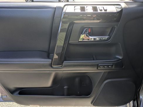 Used 2020 Toyota 4Runner Nightshade image 12