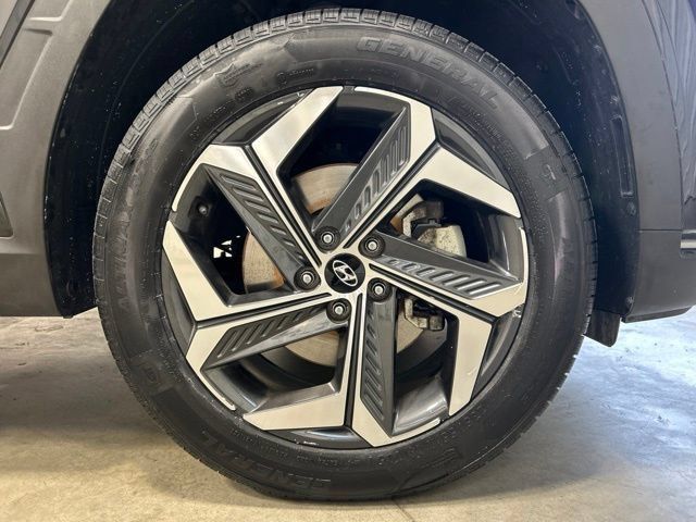Used 2023 Hyundai Tucson SEL w/ Convenience Package AWD/4WD image 11