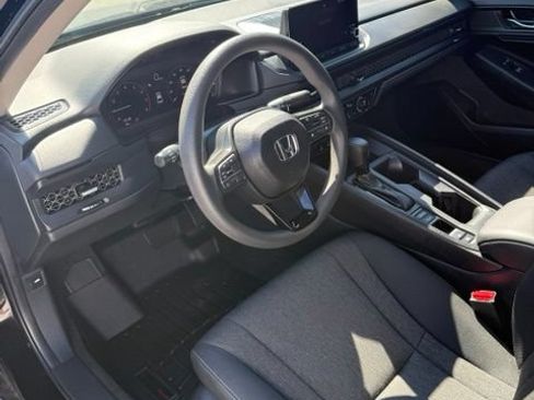 Used 2023 Honda Accord EX image 12