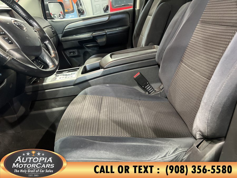 Used 2013 Nissan Armada SV AWD/4WD image 9
