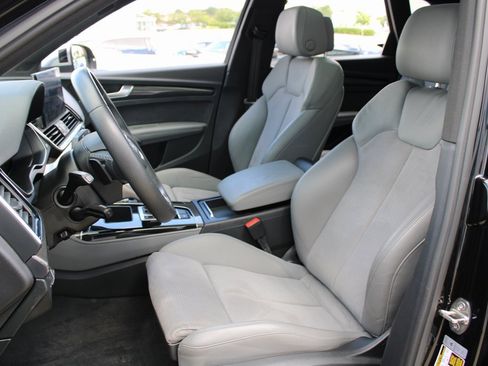 Used 2022 Audi SQ5 Premium Plus w/ Premium Plus Package image 7