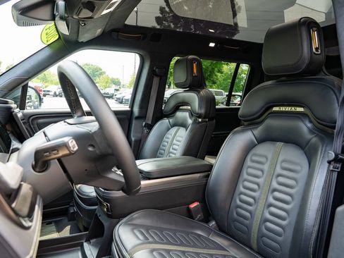 Used 2024 Rivian R1S Adventure AWD/4WD image 18