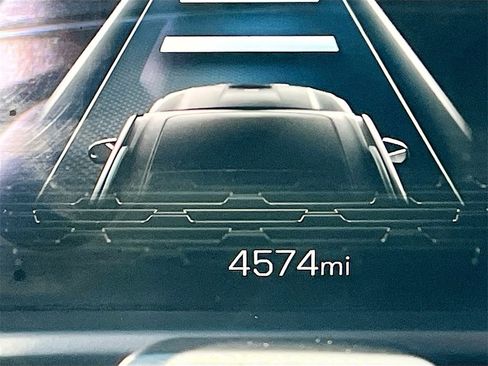 Used 2024 GMC Acadia Denali w/ Super Cruise Package image 12