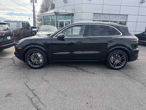 Used 2020 Porsche Cayenne S image 9