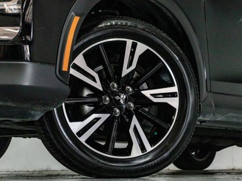 Used 2023 Mitsubishi Eclipse Cross SE image 3