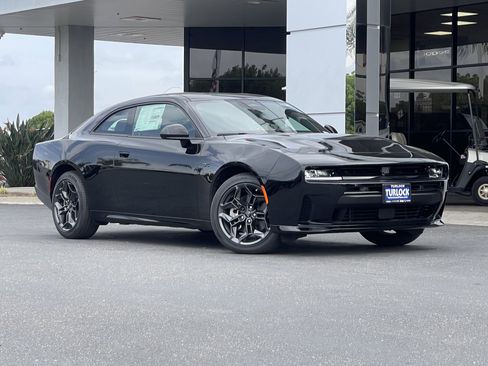 New 2026 Dodge Charger GT w/ Blacktop Package AWD/4WD image 2