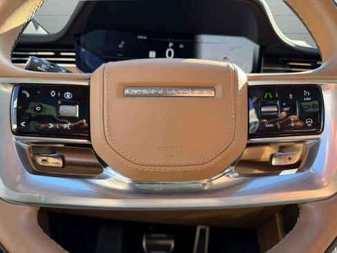 Used 2024 Land Rover Range Rover SE image 42